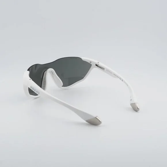 Gucci GG2018S 005 Sunglasses Matte Solid White Shield Frame  display picture 1